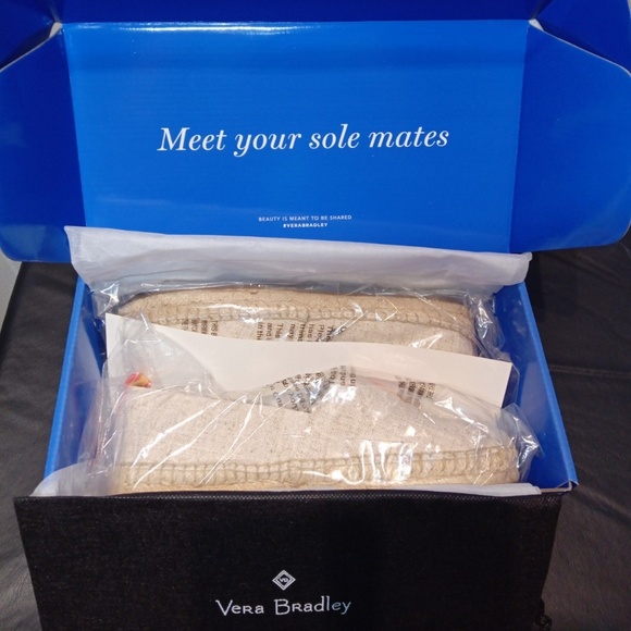 NIB Vera Bradley Embroidered Flower Espadrilles - Picture 5 of 6